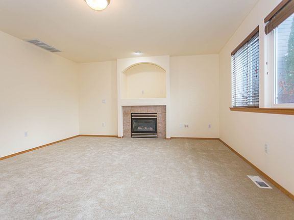 3rd image of 3602 186th Pl SE