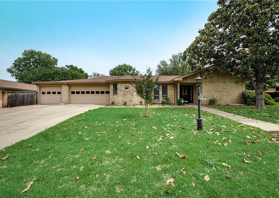 1st image of 6513 Winifred Dr