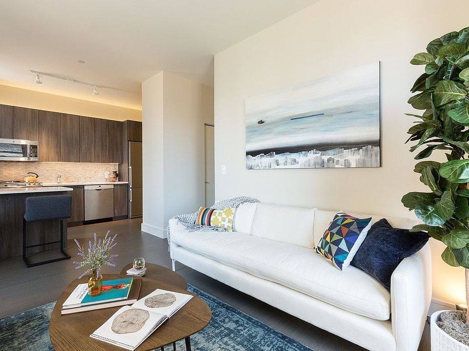 1st image of 90 West St APT 16W