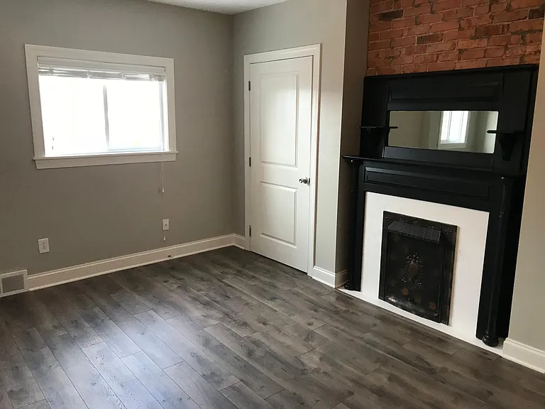 Large Bedroom