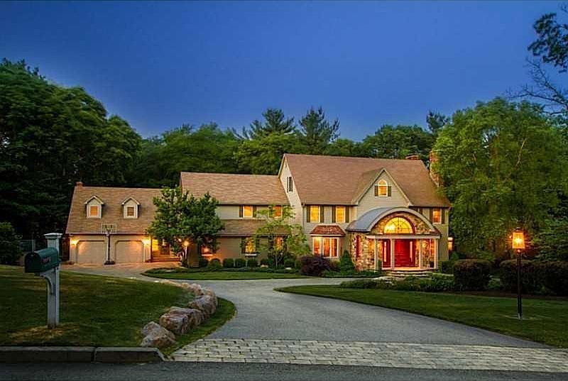 1st image of 100 Westfield Dr