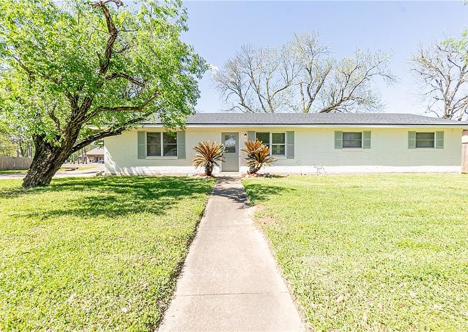 1st image of 5616 Larkspur Dr