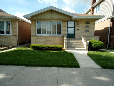 7016 W 64th St, Chicago, IL, 60638