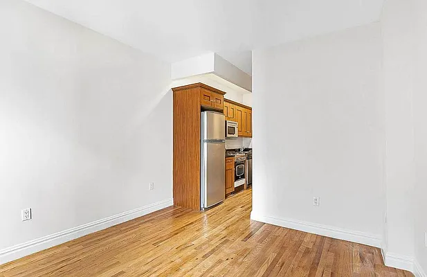 Rented by Oxford Property Group | media 16