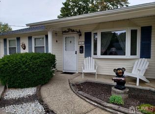 21 Throop Ave, Monroe Township, NJ 08831