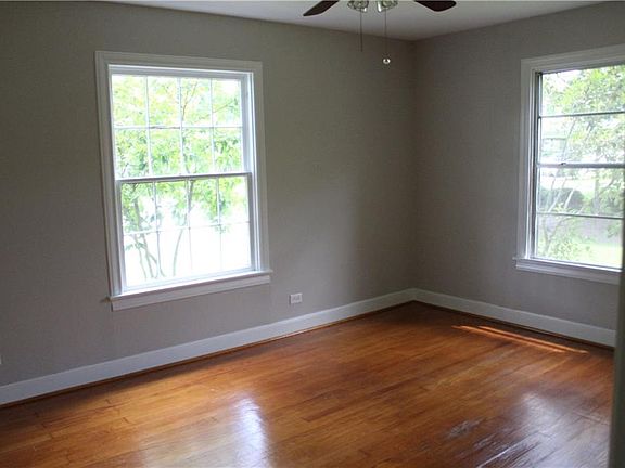 4th image of 746 E Walnut St