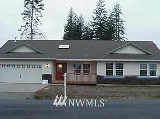 1148 Central Rd, Camano Island, WA 98282