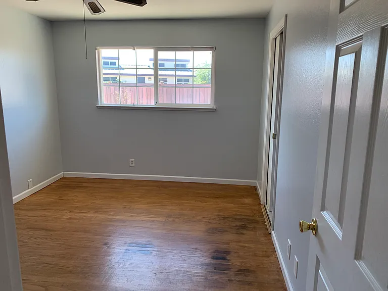 2596 E Olivera Rd — Photo 6
