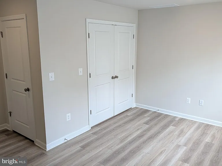 209 Swan Field Ave — Photo 4