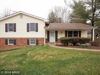 202 Orchard Cir, Hamilton, VA, 20158