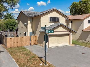 9647 SW 151st Ave, Miami, FL 33196