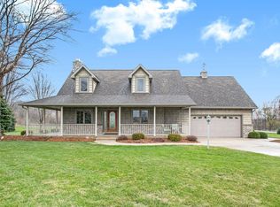 24503 Copper Ridge Dr, Goshen, IN 46526