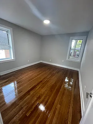 Rented by NY Space Finders Inc. | media 1