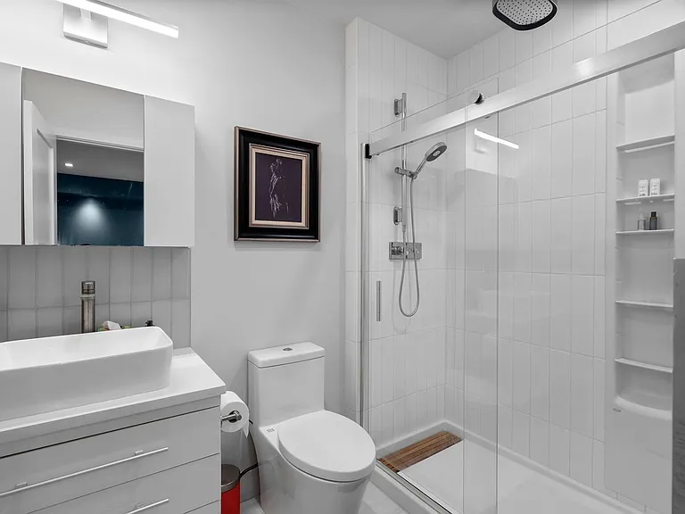6010 Wilmett Rd — Photo 43