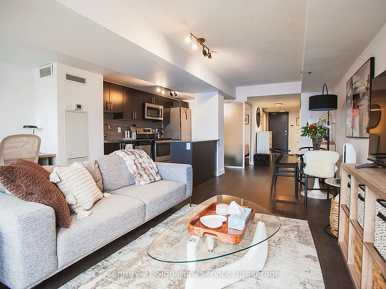 11 Superior Ave #101 — Photo 10