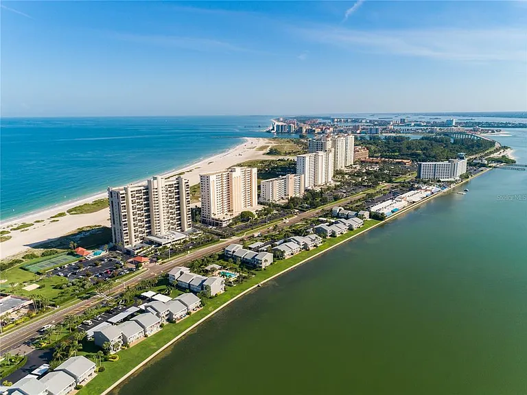 1290 Gulf Blvd #306 — Photo 33