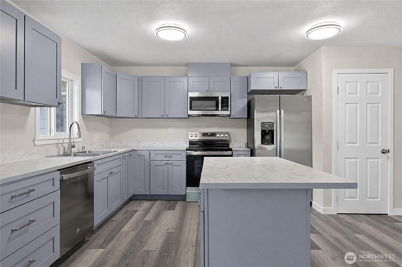 5th image of 1720 W Market Street