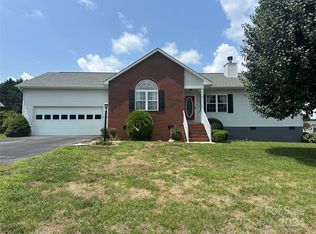 80 Pattys Pl, Stony Point, NC 28678