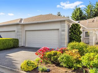 128 Ocean Walk Dr, Nanaimo, BC V9V 1N2