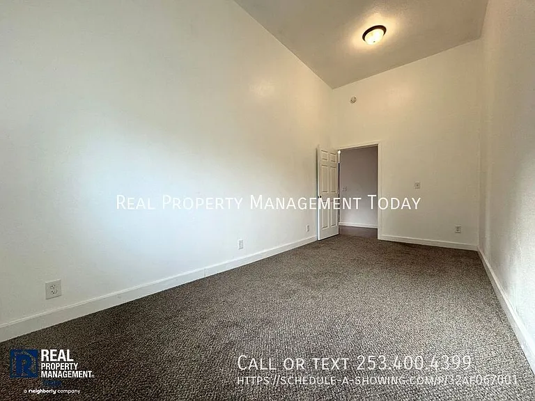 2817 9th St SW #2 — Photo 1