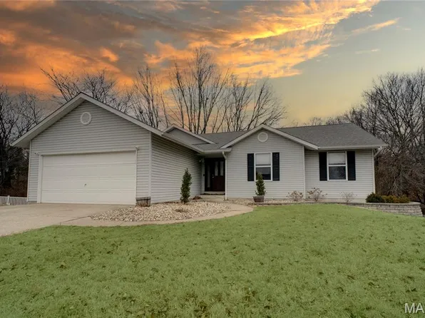 86 Fawn Oaks Dr, O'Fallon, MO 63366