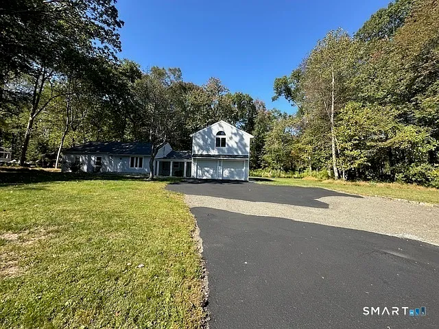 5 bed, 3.0 bath, 3016 sqft, $9,500 — Photo 4