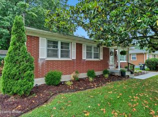 1924 White Oak Ln, Louisville, KY 40216