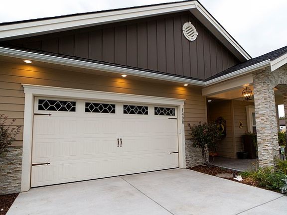 4th image of 1400 Durant St