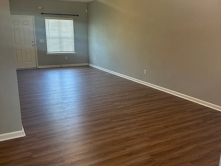 5310 Southfork Blvd #5310 — Photo 2
