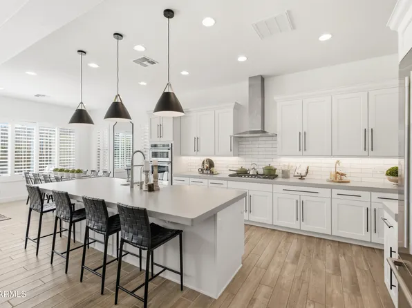 16520 S 6TH Place, Phoenix, AZ 85048