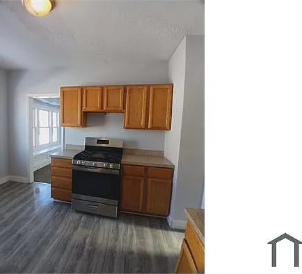3356 E 142nd St — Photo 5