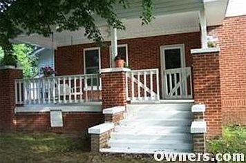House for Sale. Englewood Tennessee. It's on about an acre of la