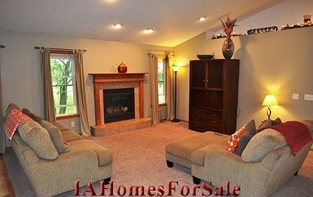Great Room with vaulted ceiling