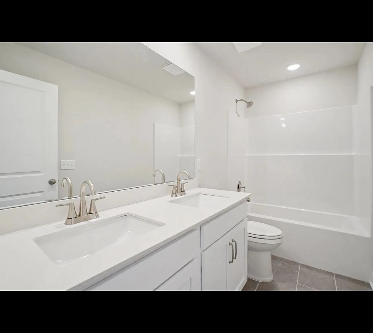 133 Dahlia Dr — Photo 3