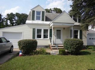 2017 Robinwood Ave, Schenectady, NY 12306