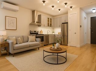 1108 Decatur St #1B, Brooklyn, NY 11207
