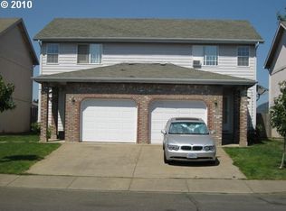 758 Cloverleaf Loop, Springfield, OR 97477