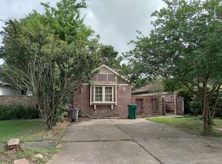 5006 Reno Dr, Pasadena, TX 77505