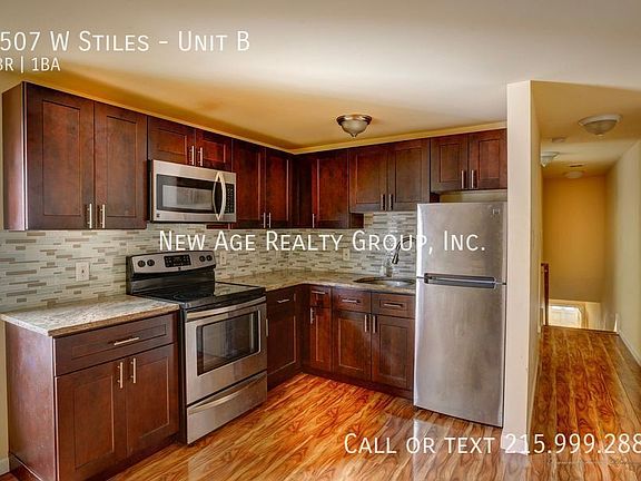 3rd image of 1507 W Stiles St #B