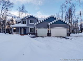 8441 E Wolf Creek Rd, Wasilla, AK 99654