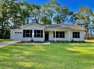 437 Wilshire St, Geneva, AL 36340
