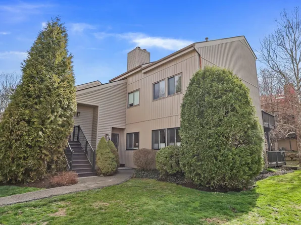 6 Steven Drive #5, Ossining, NY 10562