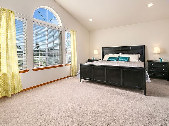 Spacious Master Suite