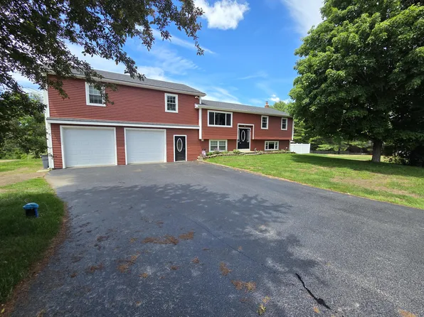 29 Deerfield Drive, Sabattus, ME 04280