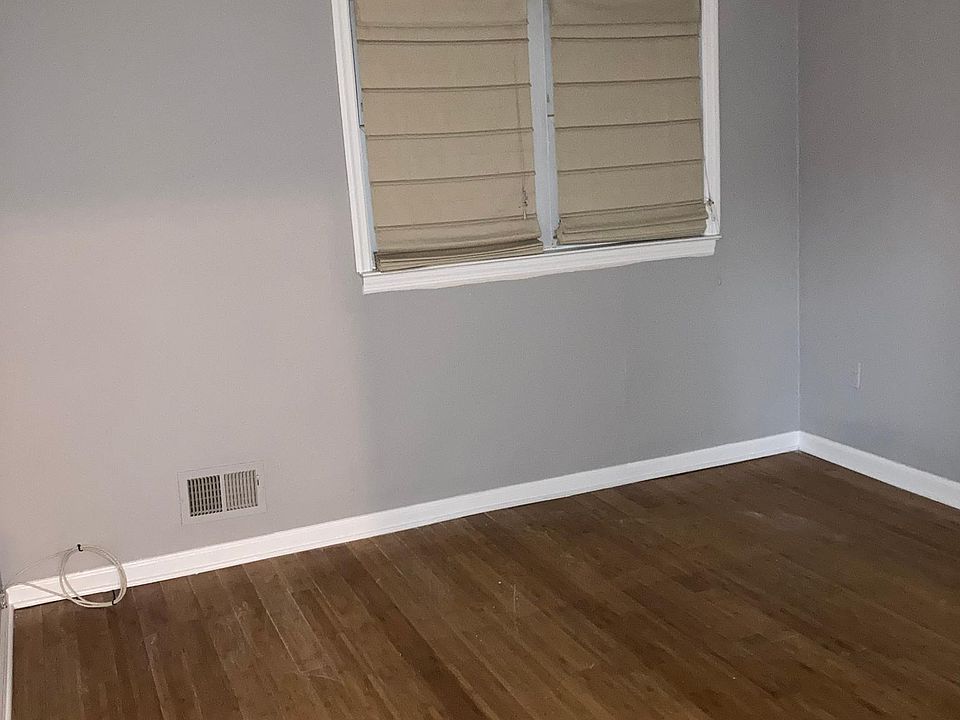 2nd image of 969 Forest Hill Rd