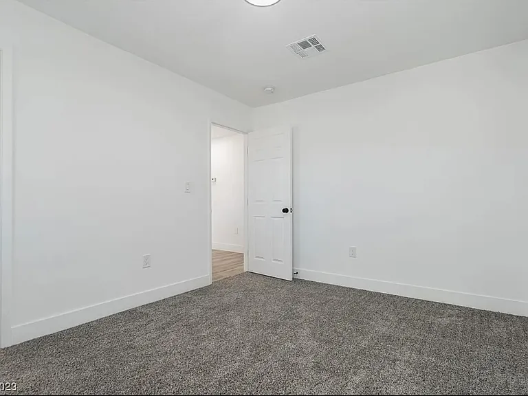 1385 Louisiana Lakes Ave — Photo 3