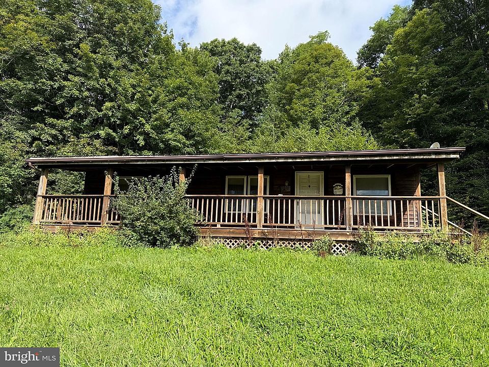 1st image of 95 Poplar Ln