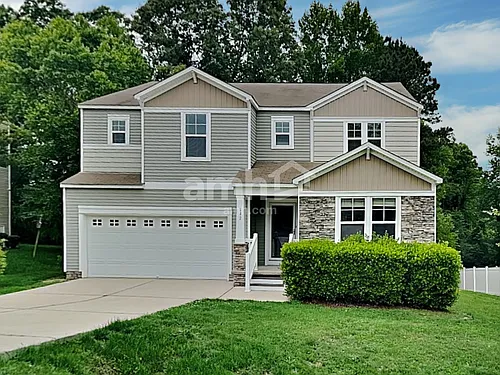 197 Woodcreek Ln Photo 1