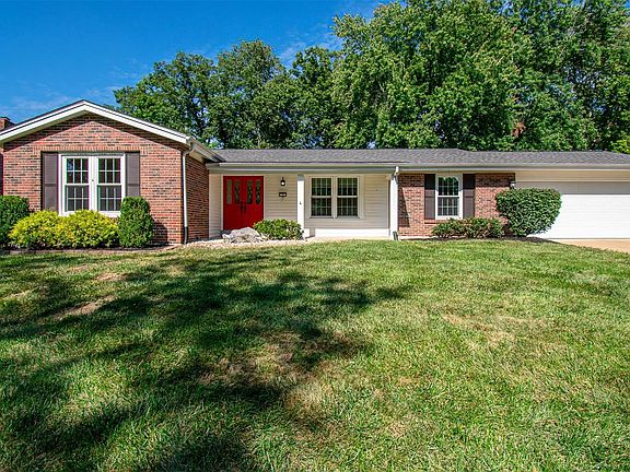 2nd image of 7 Foxhunt Dr