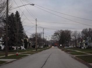 4150 W 204th St, Fairview Park, OH